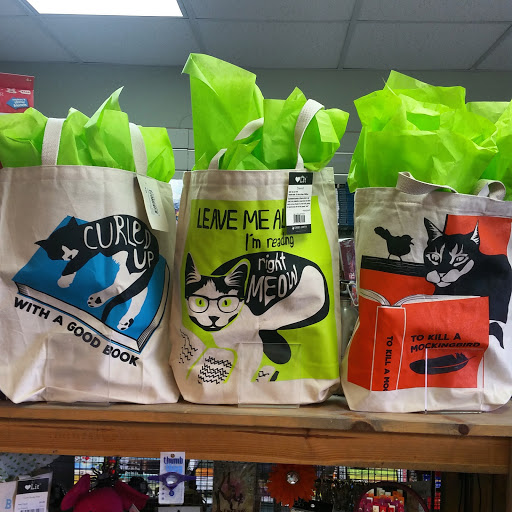 Book Store «Read It Again», reviews and photos, 3630 Peachtree Pkwy # 314, Suwanee, GA 30024, USA