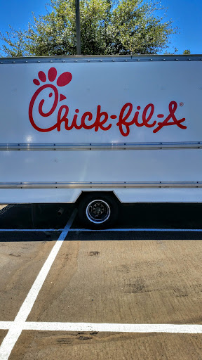 Fast Food Restaurant «Chick-fil-A», reviews and photos, 1466 N Dysart Rd, Goodyear, AZ 85395, USA