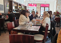 Atmosphère du Restaurant français Le Carino à Nice - n°10