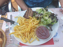 Plats et boissons du Restaurant La Guinguette Chez Patou à Saint-Martin-d'Ardèche - n°1