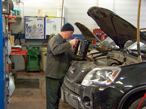 Auto Repair Shop «Scarsdale Auto Repair», reviews and photos, 445 S Arlington Heights Rd, Arlington Heights, IL 60005, USA