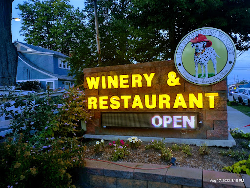 Winery «Old Firehouse Winery», reviews and photos, 5499 Lake Rd E, Geneva, OH 44041, USA