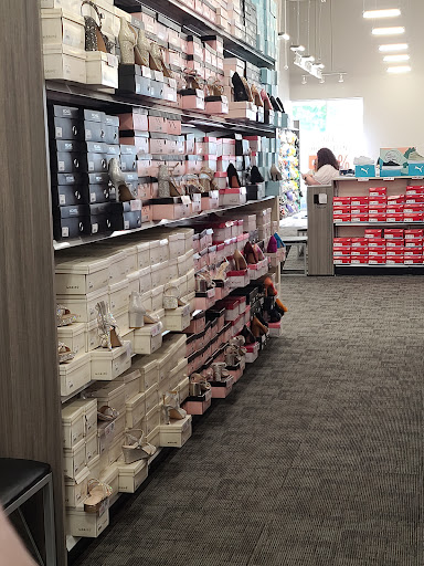 Shoe Store «Rack Room Shoes», reviews and photos, 2833 Market Center Dr, Rockwall, TX 75032, USA