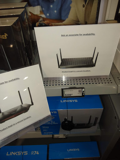 Electronics Store «Best Buy», reviews and photos, 1148 NW Norman Ave, Gresham, OR 97030, USA