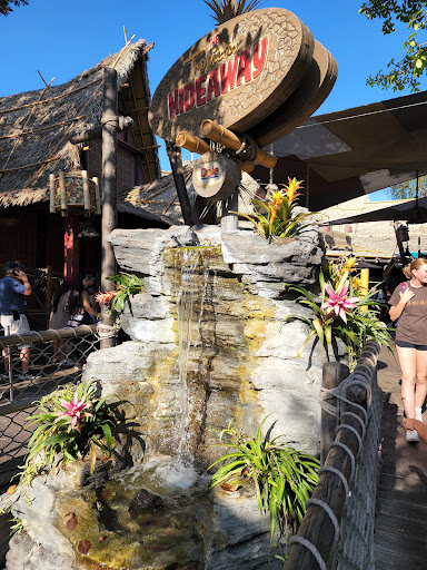 The Tropical Hideaway