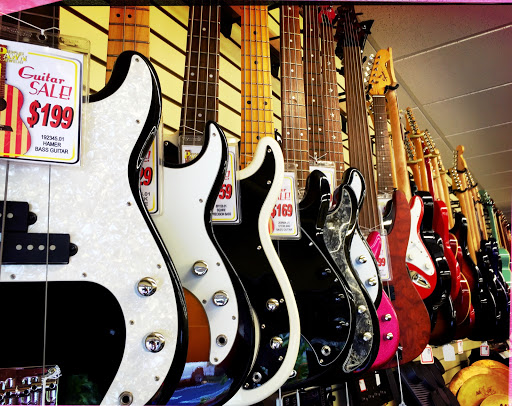 Pawn Shop «Peoples Pawn & Jewelry - Davie», reviews and photos, 4292 S University Dr, Davie, FL 33328, USA