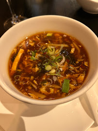 Soupe aigre-piquante du Restaurant chinois Frères Zhou à Boulogne-Billancourt - n°5