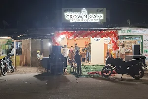 Crown cafe image