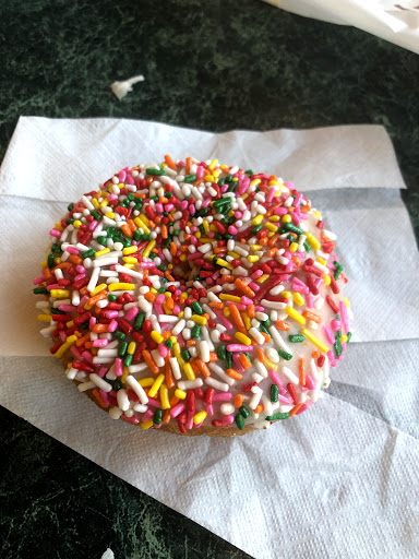 Donut Shop «Happy Donuts», reviews and photos, 3801 24th St, San Francisco, CA 94114, USA