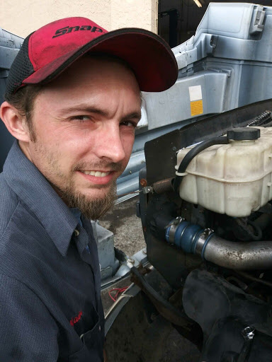 Auto Radiator Repair Service «Modern Auto Air Conditioning», reviews and photos, 15120 S Tamiami Trail, Fort Myers, FL 33908, USA