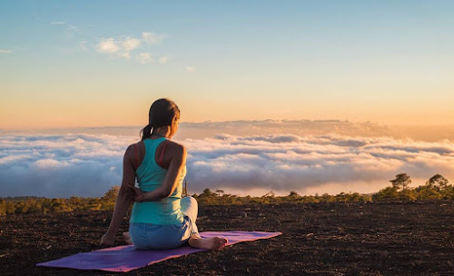 Cours de Yantra Yoga avec Elerin à La Ciotat