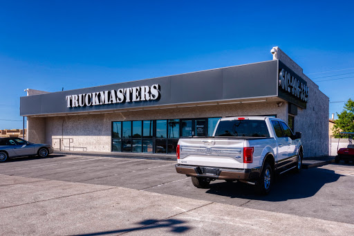 Truck Dealer «Truckmasters Truck & Car Sales», reviews and photos, 3152 E Bell Rd, Phoenix, AZ 85032, USA