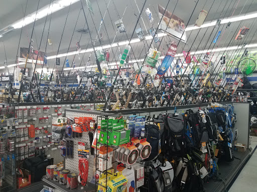 Sporting Goods Store «Big 5 Sporting Goods», reviews and photos, 2801 W Nob Hill Blvd, Yakima, WA 98902, USA