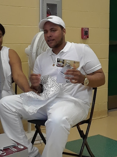 Recreation Center «Madisonville Recreation Center», reviews and photos, 5320 Stewart Ave, Cincinnati, OH 45227, USA