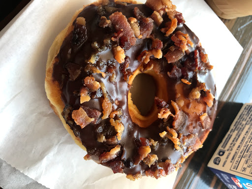 Donut Shop «Golden Donut», reviews and photos, 2360 University Ave, San Diego, CA 92104, USA
