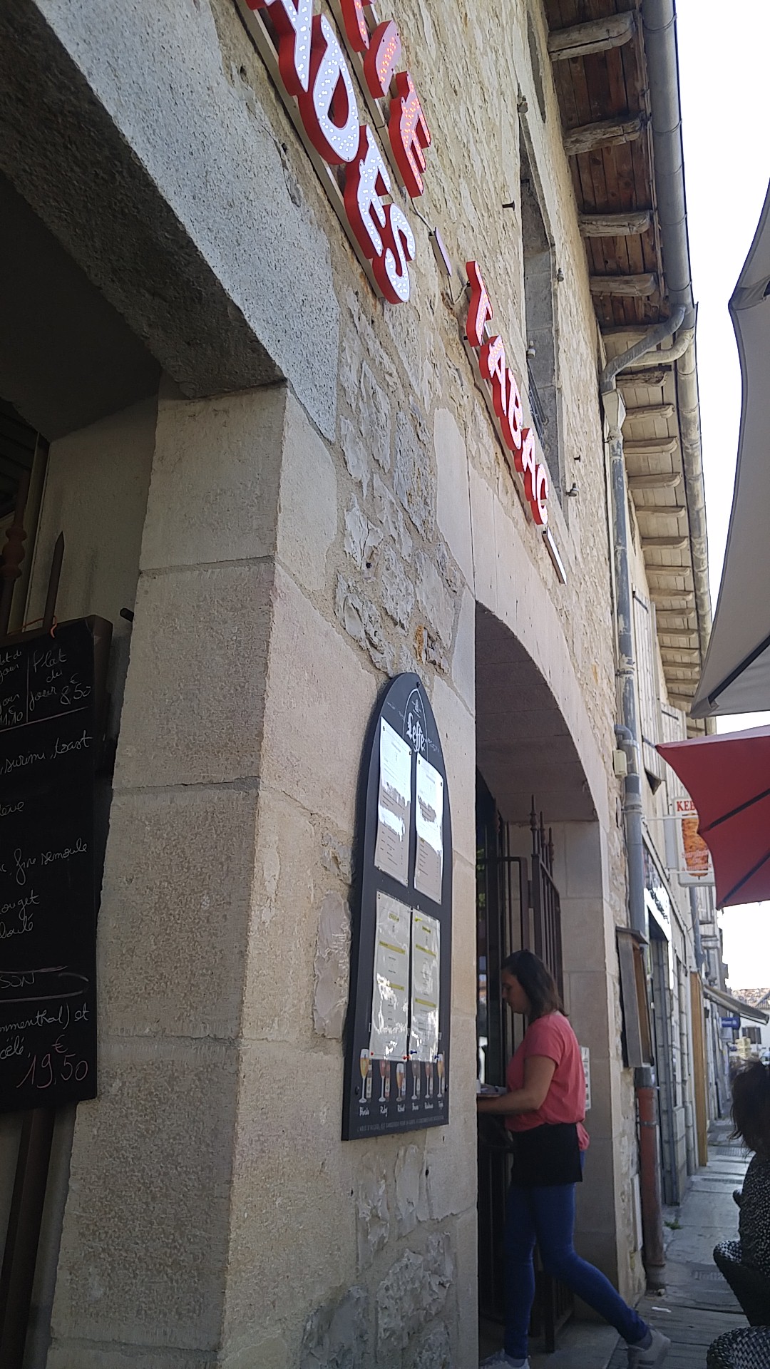 Photo n° 1 de l'avis de Jurian.r fait le 09/07/2018 à 08:14