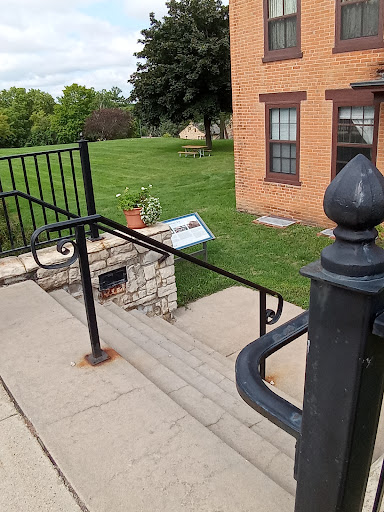 History Museum «Sibley Historic Site», reviews and photos, 1357 Sibley Memorial Hwy, Mendota Heights, MN 55120, USA