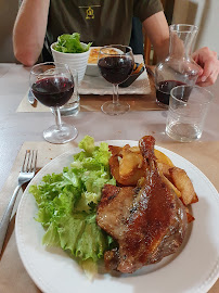Confit de canard du Restaurant français Le Cottage à Biscarrosse - n°7