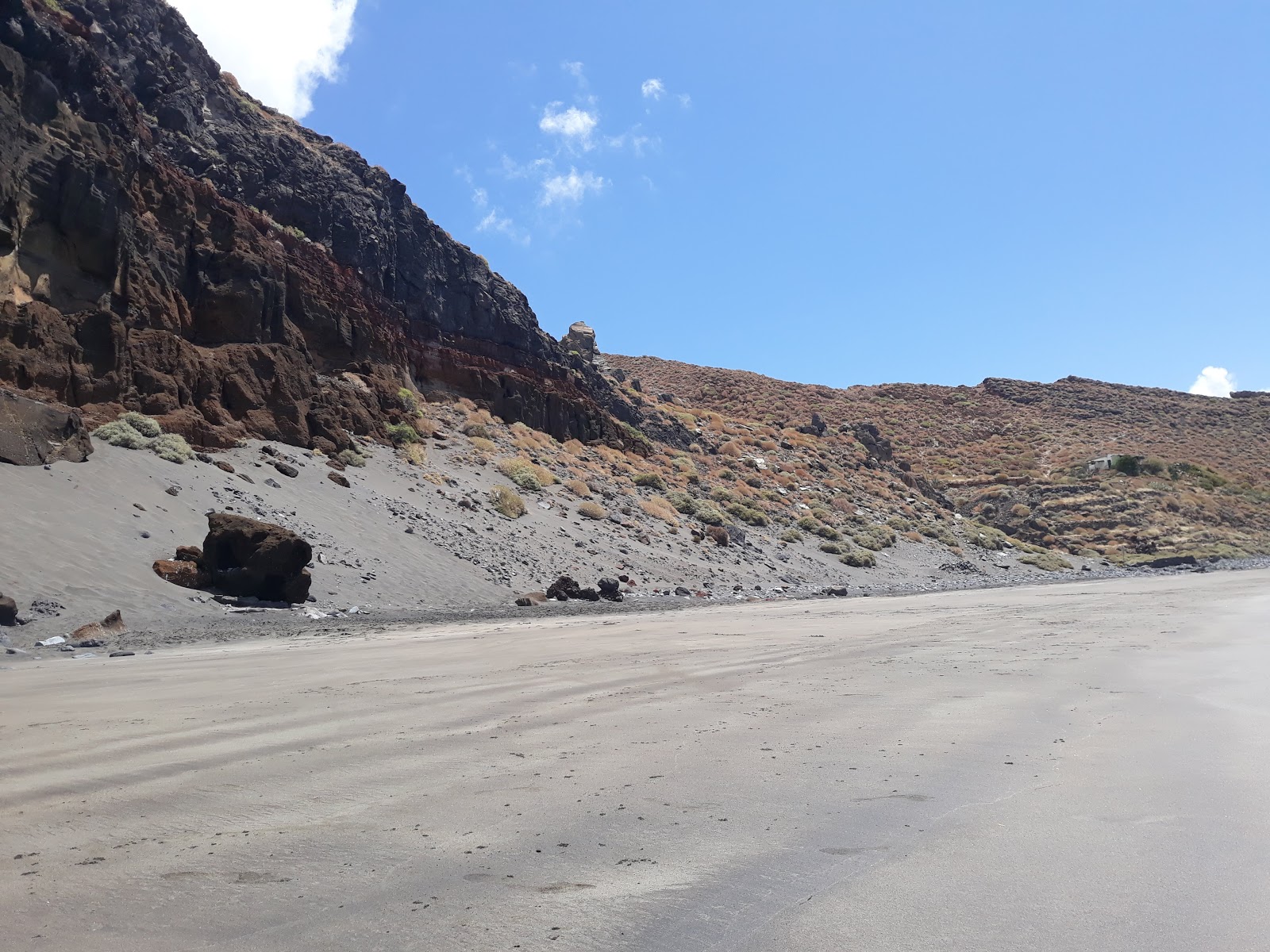 Foto de Playa de Antequera e sua bela paisagem
