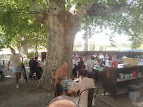 Atmosphère du Restaurant Bistrot de la Gare - Loriol du Comtat - n°4