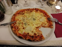 Pizza du Restaurant VENEZIA à Vitry-sur-Seine - n°4