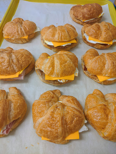 Donut Shop «Humble Donuts», reviews and photos, 8840 Will Clayton Pkwy, Humble, TX 77338, USA