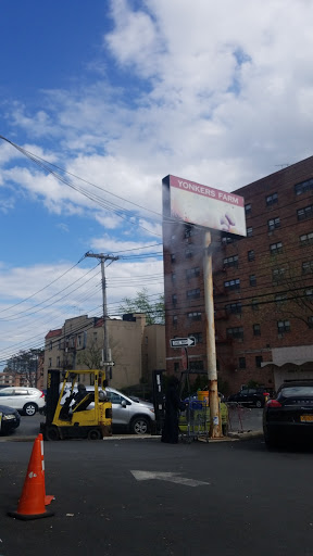 Produce Market «Yonkers Farmers Ny Inc», reviews and photos, 1101 Yonkers Ave, Yonkers, NY 10704, USA