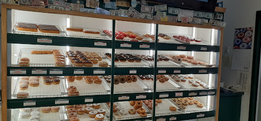 Donut Shop «Donut Hut», reviews and photos, 4941 Douglas Ave, Des Moines, IA 50310, USA