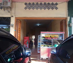 OYO 723 Penginapan Nia Mandiri Syariah photo