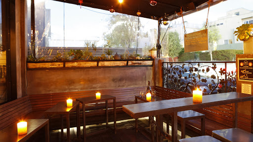 Wine Bar «Venice Beach Wines», reviews and photos, 529 Rose Ave, Venice, CA 90291, USA