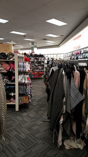 Clothing Store «Burlington Coat Factory», reviews and photos, 9175 E Stockton Blvd, Elk Grove, CA 95624, USA