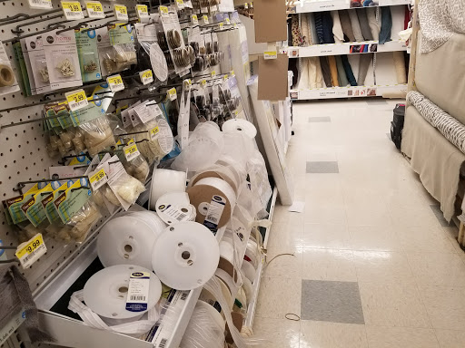 Fabric Store «Jo-Ann Fabrics and Crafts», reviews and photos, 580 Old Country Rd, Westbury, NY 11590, USA