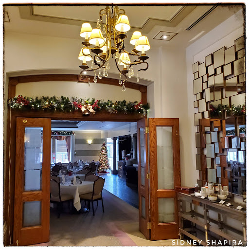 Oval Room Brasserie