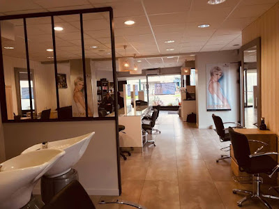 Cyril Bazin Coiffeur Créateur à Sainte-Luce-sur-Loire