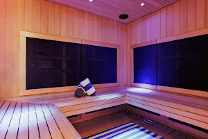 Deep Blue Bath House & Day Spa