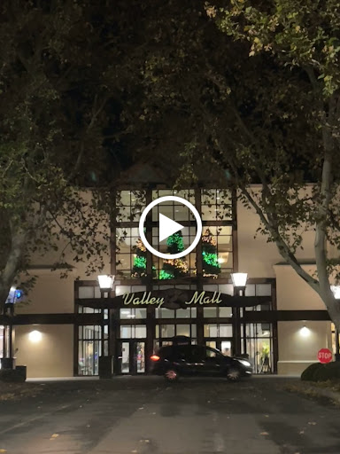 Shopping Mall «Valley Mall», reviews and photos, 2529 Main St, Union Gap, WA 98903, USA