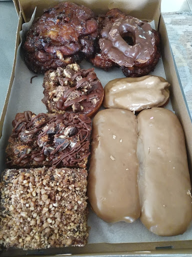 Dessert Shop «Delicious Donuts», reviews and photos, 12 SE Grand Ave, Portland, OR 97214, USA