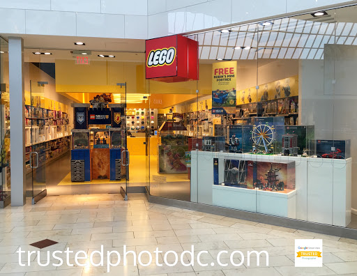 The LEGO Store, 1260 Annapolis Mall Rd, Annapolis, MD 21401, USA, 