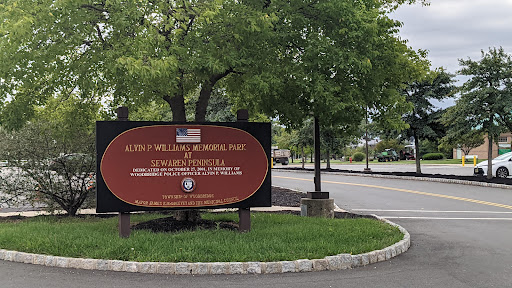 Memorial Park «Alvin P. Williams Memorial Park», reviews and photos, Port Reading Ave, Sewaren, NJ 07077, USA