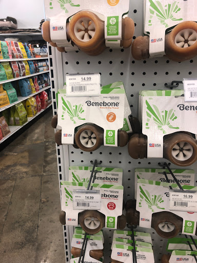 Pet Supply Store «Centinela Feed & Pet Supplies», reviews and photos, 4700 Pacific Coast Hwy, Long Beach, CA 90804, USA