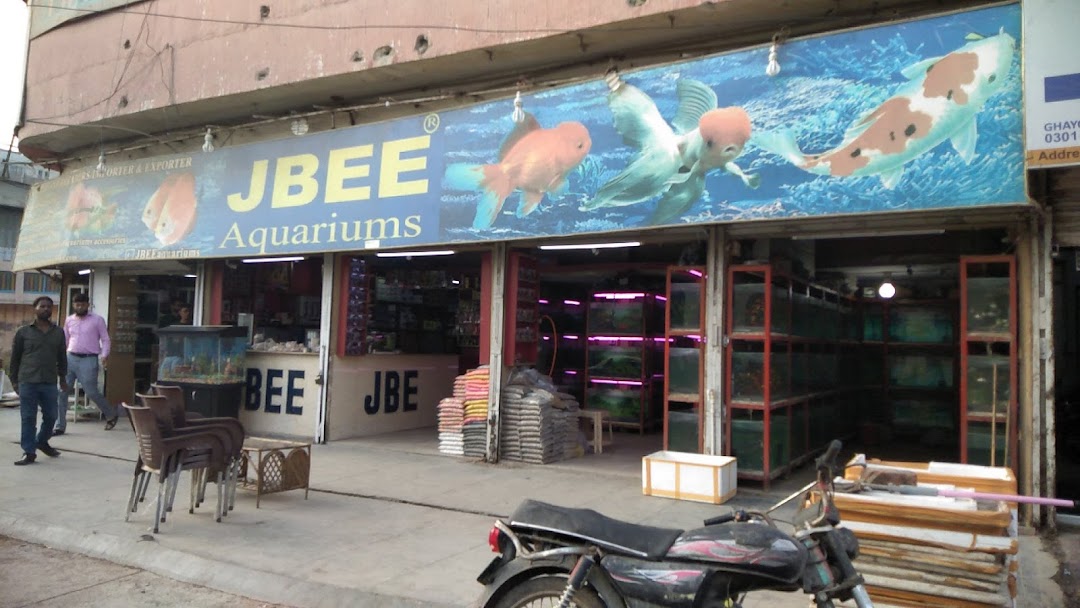 JBEE aquariums