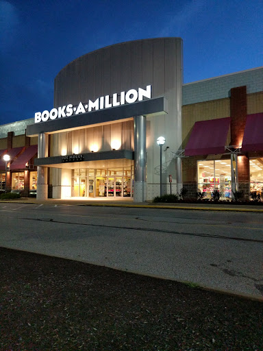 Books-A-Million, 6751 Strip Ave NW, North Canton, OH 44720, USA, 