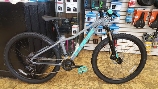 Bicycle Store «Trek Bicycle Store Greenville», reviews and photos, 1426 Laurens Rd, Greenville, SC 29607, USA