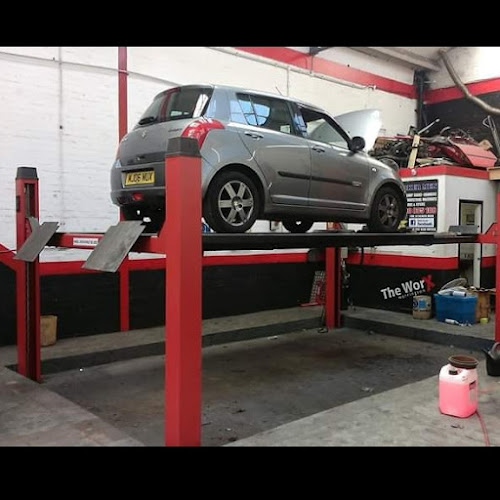 Reviews of LA MOT in Warrington - Auto repair shop