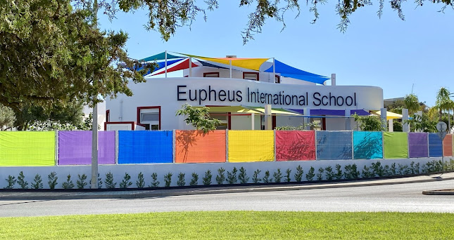 Eupheus International School
