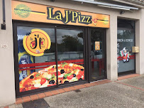 Pizza du Pizzeria L'as de pizz'' Stéphanois à Saint-Etienne-de-Tulmont - n°2