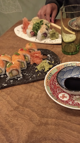 Comentarios y opiniones de TONNO SUSHI