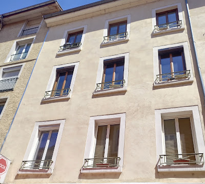 Bourdat Claudine résidence de la poste à Grenoble