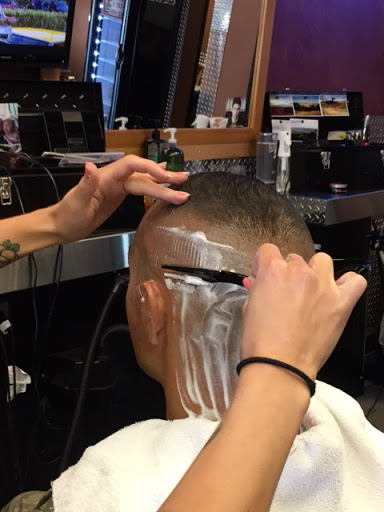 Barber Shop «The Barbers (Millikan Pointe)», reviews and photos, 14645 SW Millikan Way, Beaverton, OR 97006, USA