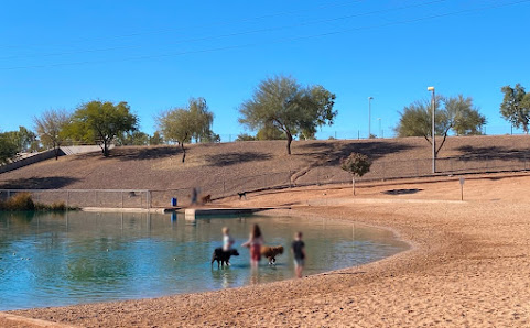 Photo 2 de Cosmo Dog Park from Latest
